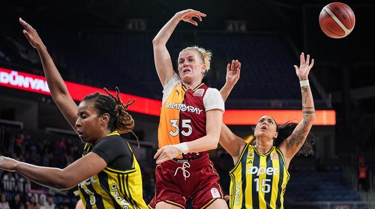 Galatasaray Çağdaş Faktoring - Fenerbahçe Opet maç sonucu: 61-65 | Kadın basketbolda derbi Fenerbahçenin