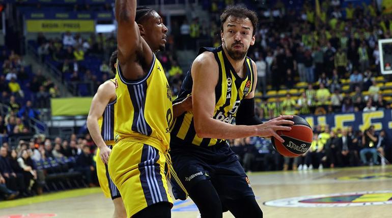 Fenerbahçe Beko - ALBA Berlin maç sonucu: 90-73 | Fenerbahçe, son çeyrekte açıldı