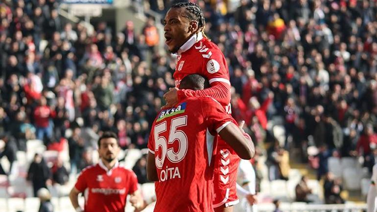 Sivasspor kaçtı, Alanyaspor yakaladı Kritik maçta kazanan yok (Sivasspor 1-1 Alanyaspor)