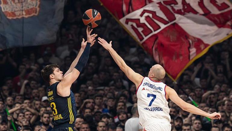 Fenerbahçe, Belgraddan galip dönüyor (ÖZET) Kızılyıldız-Fenerbahçe Beko maç sonucu: 91-96