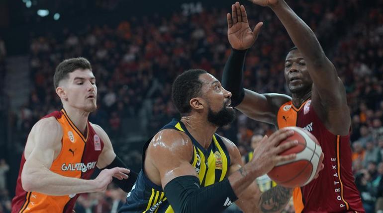 Galatasaray - Fenerbahçe Beko maç sonucu: 81-95 | Basketbolda derbi Fenerbahçenin