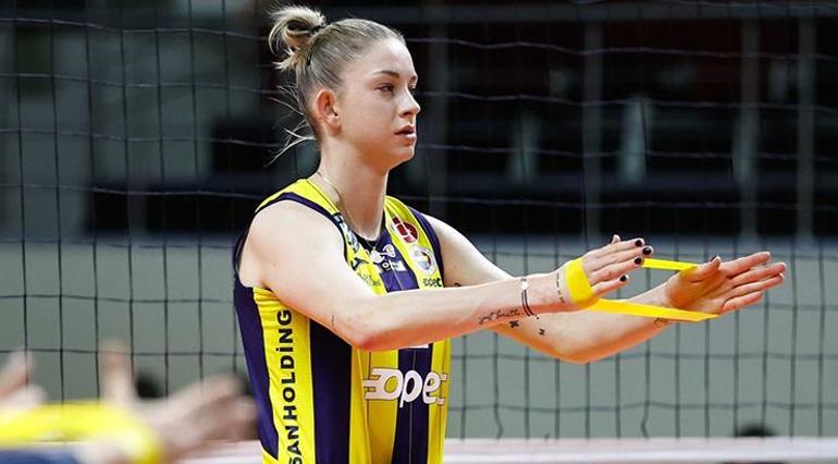 Fenerbahçeye kötü haber Eli kırıldı