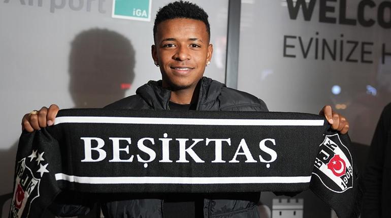 Beşiktaşın yeni transferi Keny Arroyo, İstanbula geldi