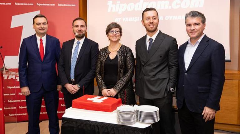 Hipodrom.com 1. yaşında İlk yılında 400 binin üzerinde abone ulaştı