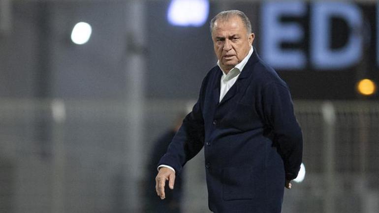 Fatih Terim büyük şok yaşadı 10 kişi kalan rakibe son dakikada yenildi