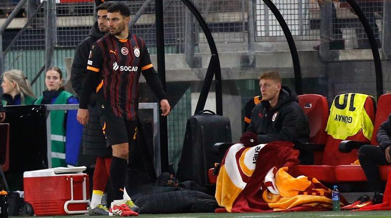 Galatasarayda futbolculardan kritik toplantı... Floryada alarm