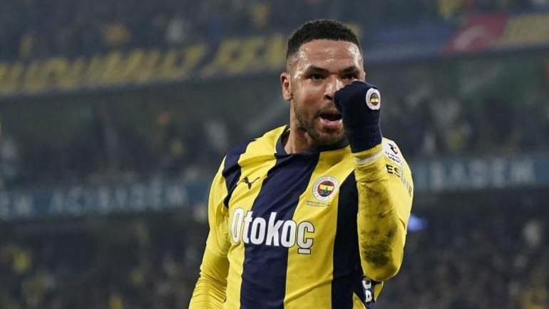 Trendyol Süper Lig'in 24. haftasında Kasımpaşa'yı konuk eden Fenerbahçe, sahadan 3-1 galip ayrılırken, Youssef En-Nesyri 2 golle yıldızlaştı. Müsabakanın 21. dakikasında Fred'in pasında topu ağlara gönderen En-Nesyri, 71. dakikada da aşırtma vuruşla fileleri havalandırdı. Geçtiğimiz hafta cezası nedeniyle takımını yalnız bırakan 27 yaşındaki forvet, ligde çıktığı son 8 maçın 7'sinde gol sevinci yaşadı. Faslı oyuncu, bu süreçte 12 gole imza attı. Perşembe günü UEFA Avrupa Ligi'nde Anderlecht karşısında da fileleri havalandıran Youssef En-Nesyri, tüm kulvarlarda 23. golüne ulaştı. Bu sezon sarı-lacivertli formayla Süper Lig'de 14'ü ilk 11 olmak üzere 22 karşılaşmada forma giyen En-Nesyri'nin 15 golü bulunuyor.