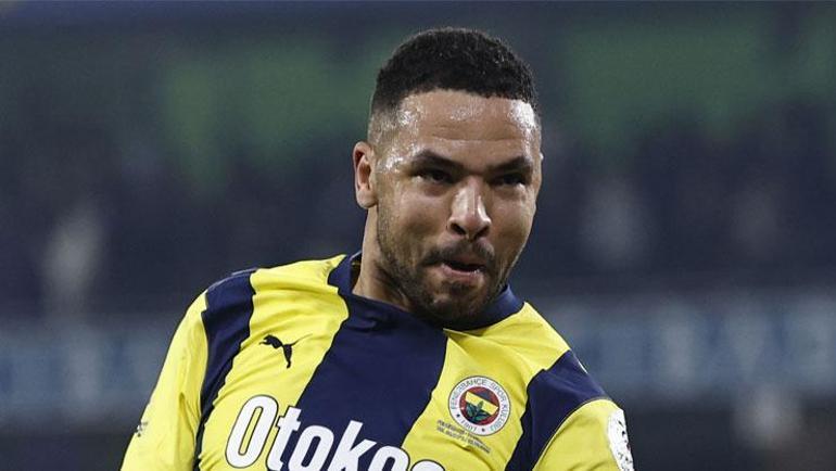 Fenerbahçede En Nesyri fırtınası Arabistan bitti, Premier Lig devleri radarına aldı