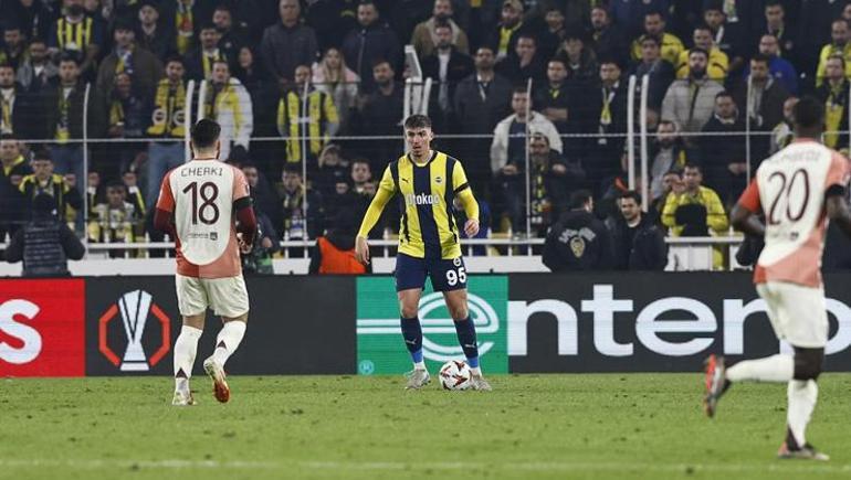 Fenerbahçeden derbi öncesi Yusuf Akçiçek kararı: Devlerin ilgisini çekmişti