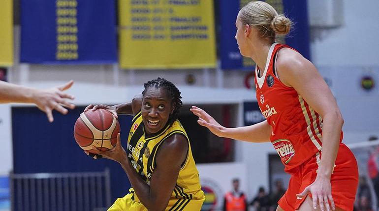 Fenerbahçe Opet - Famila Schio maç sonucu: 64-60 | Kadınlar EuroLeaguede üst üste beşinci kez Final Fourda