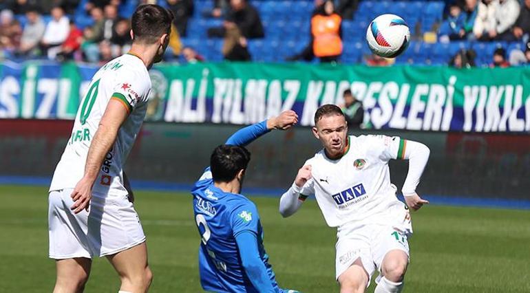 Ghezzal maça damga vurdu Rize kazandı | Çaykur Rizespor-Alanyaspor maç sonucu: 3-1