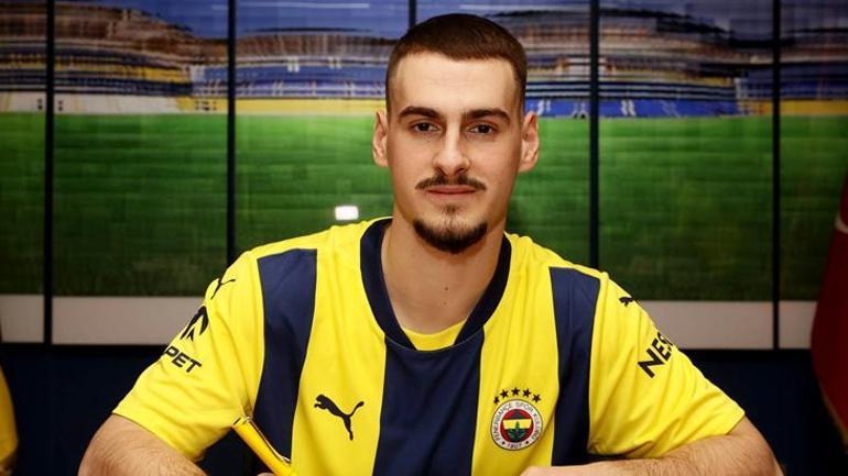 Fenerbahçeye transfer oldu, ilk kez milli takıma davet edildi