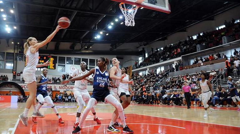 Kadınlar Basketbol Türkiye Kupasında şampiyon ÇBK Mersin oldu