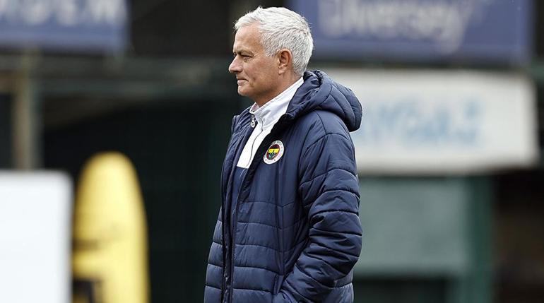 Fenerbahçede Mourinhonun Beşiktaş derbisi planı hazır Sakatların durumu netleşiyor...