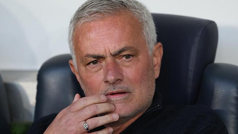 Fenerbahçede Mourinhodan ayrılık sorusuna şok yanıt Bunlar bizim iç meselemiz