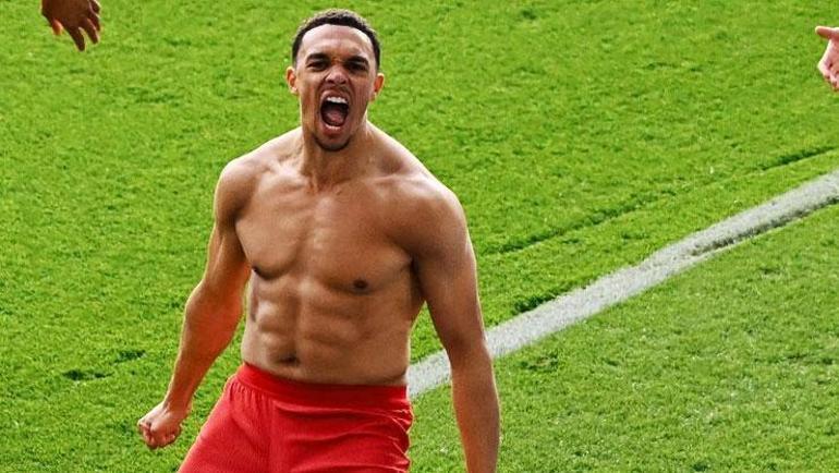 Yaz transfer döneminin ilk bombası patladı Yıldız futbolcu 5 yıllık imzayı atıyor | Vedasını duyurdu