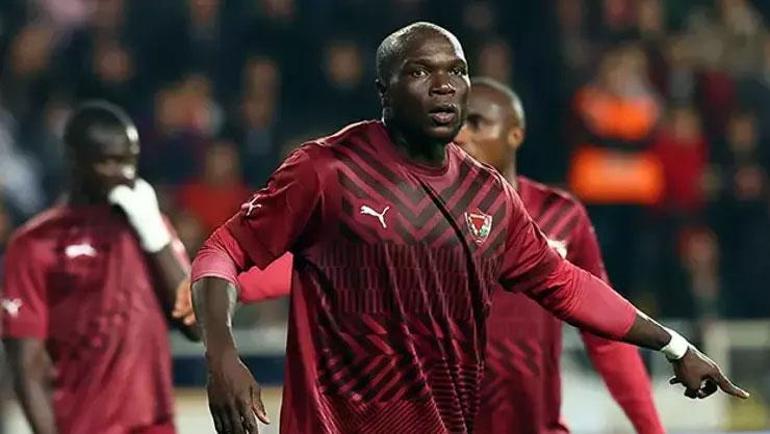 Hatayspor yıldız oyuncusuyla yollarını ayırdı