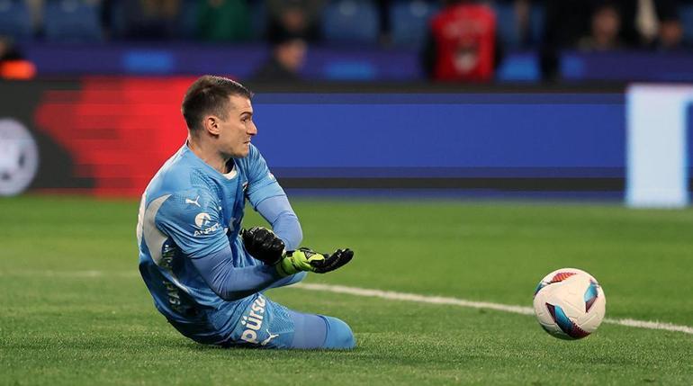 Fenerbahçenin kalecilerinden penaltılarda gol izni yok Bu kez de Livakovic geçilmedi