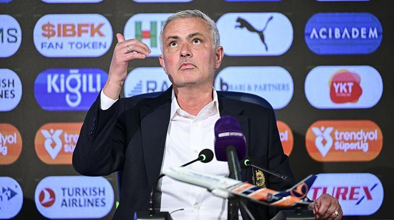 Fenerbahçe Teknik Direktörü Jose Mourinhodan Başkan Ali Koçun sözleri sonrası transfer açıklaması
