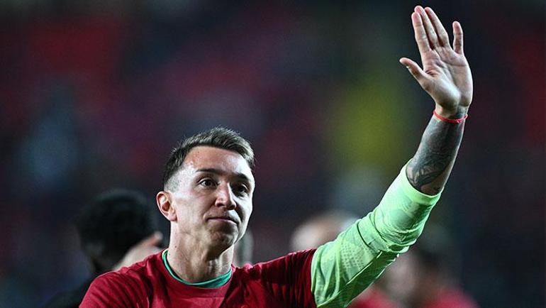 Galatasarayda Mauro Icardiden Fernando Musleraya: Bir yıl daha kal
