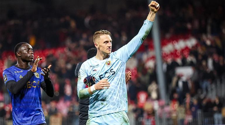 Galatasaraydan kaleye yeni aday Listeye eklendi