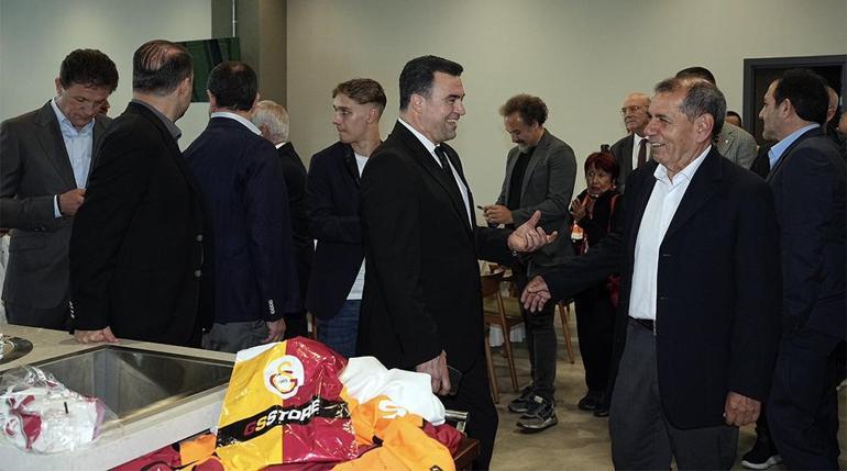 Galatasarayın UEFA şampiyonluğunun 25. yıl dönümünde Okan Buruk: İnşallah tekrar bir Avrupa kupası kazandırmak bize nasip olur