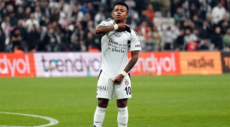 Beşiktaşta yeni transfer geldiği gibi gidiyor Solskjaer kararını verdi