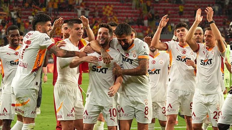 Galatasarayda Mertensten duygusal veda: Geleceği hakkında konuştu İnsanlara da güvenmek lazım