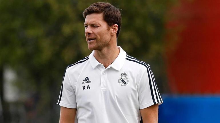 Real Madridin yeni teknik direktörü resmen açıklandı İşte Arda Gülerin yeni hocası...