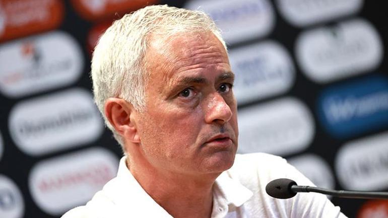 Fenerbahçede Jose Mourinhodan istifa sorusuna cevap: Başkanımız bana güveniyor