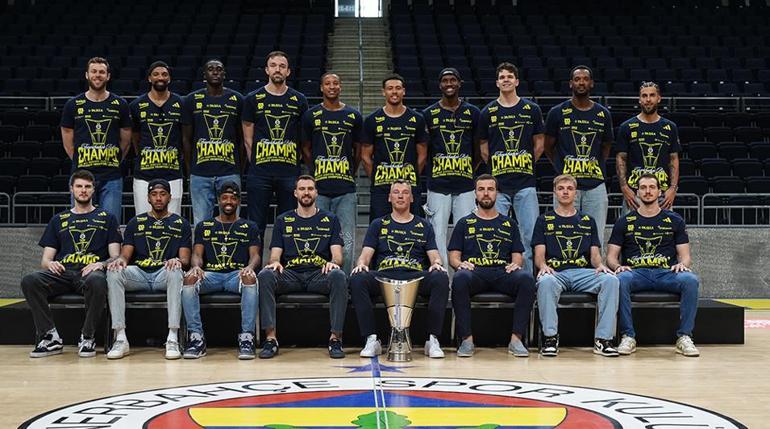 EuroLeague şampiyonu Fenerbahçe Beko, basın mensuplarıyla bir araya geldi | Jasikevicius: Fenerbahçeye sevgim çok büyük
