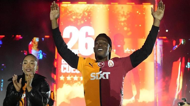 Galatasarayda ayrılıklar peş peşe Yeni transferler gidiyor