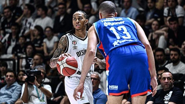 Beşiktaş, Anadolu Efesi farklı geçti | Maç sonucu Beşiktaş Fibabanka - Anadolu Efes: 97-70
