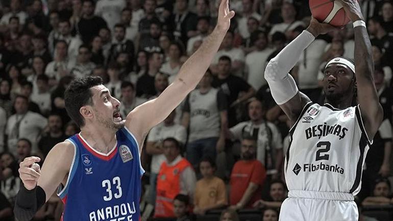 BEŞİKTAŞ FİBAKANKA FİNALDE Beşiktaş Fibabanka - Anadolu Efes maçı sonucu: 82-75