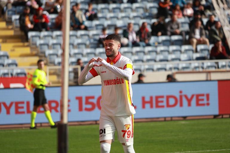 Göztepede Romulonun talipleri artıyor 10 takımlık listeye Portekiz devi dahil oldu