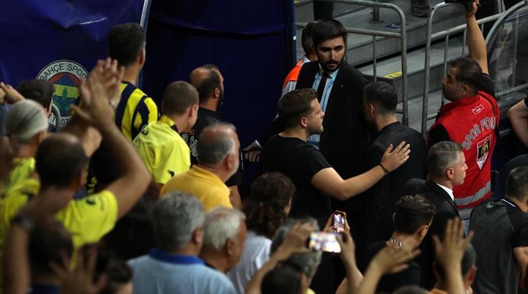 Fenerbahçe - Beşiktaş maçında gergin anlar Alimpijevic diskalifiye edildi, saha karıştı...