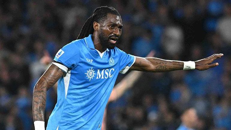 Zambo Anguissanın menajerinden transfer açıklaması: Türkiye’den temas var