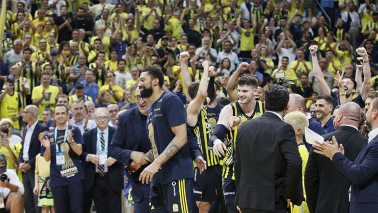 Fenerbahçenin yıldızı Galatasaray ile anlaştı İmzayı atıyor