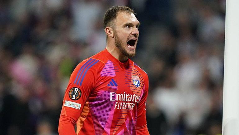 Adı Galatasaray ile anılmıştı Göztepeden Lucas Perri bombası