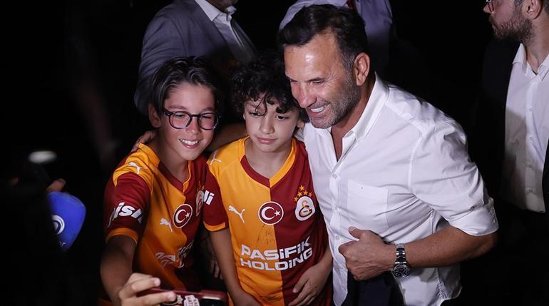 Ve Victor Osimhenin Galatasaraydan son talebi ortaya çıktı