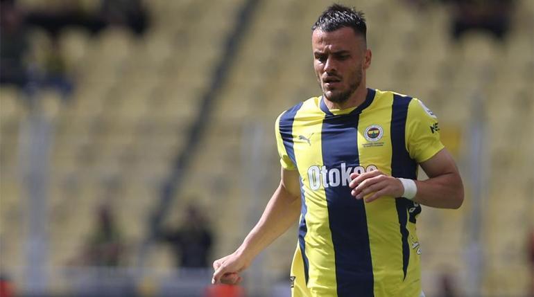 Fenerbahçeden ayrılan Filip Kostic paylaşılamıyor İtalyan devleri peşinde