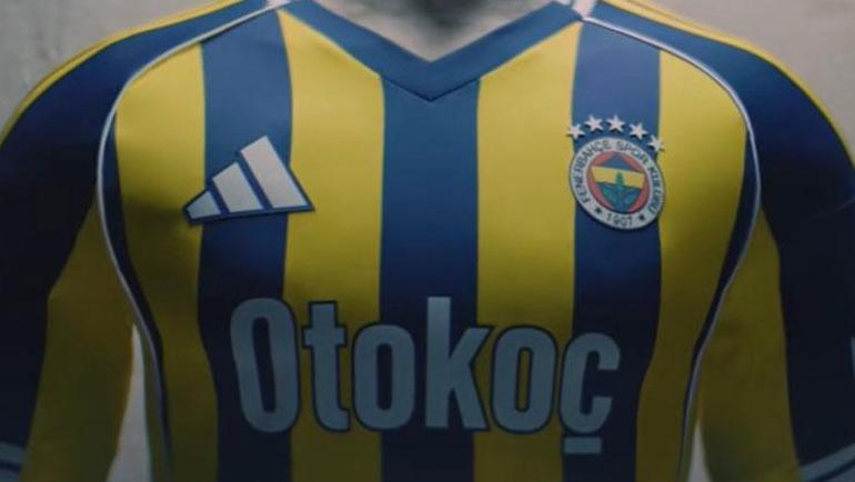 Fenerbahçe yeni sezonun formalarını tanıttı