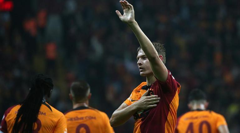Galatasarayda Mathias Ross ile yollar ayrıldı