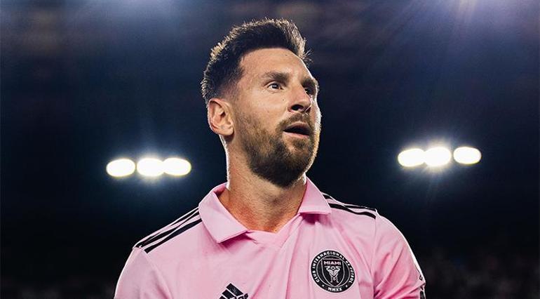 Messiye sürpriz transfer kancası Görüşmeler başladı