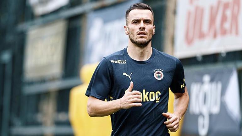 Fenerbahçede büyük sürpriz Eski yıldızına teklif götürdü