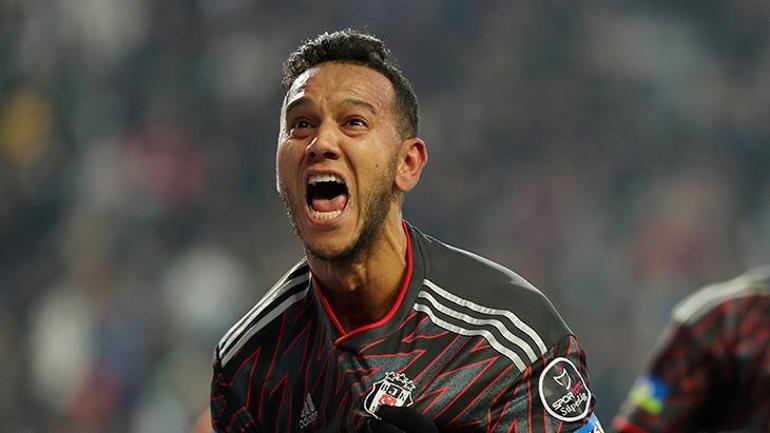 Josef de Souzadan Fenerbahçeli taraftarları çıldırtan paylaşım Sosyal medyadan mesaj yağdı