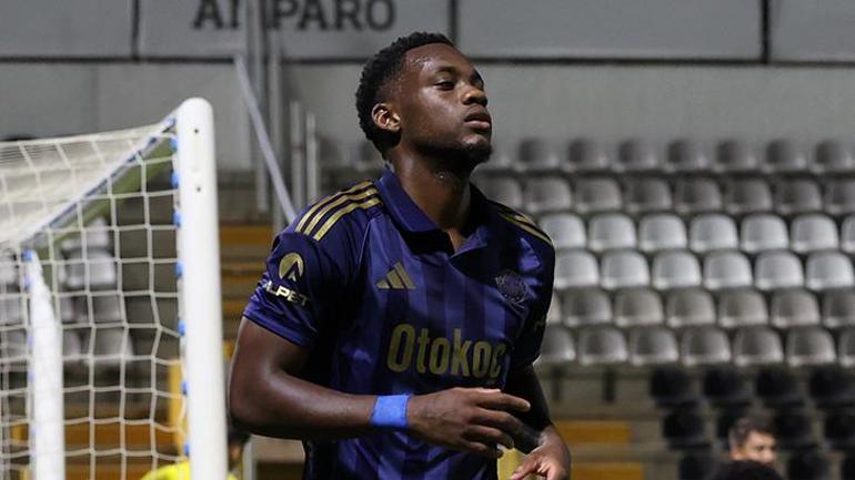 Fenerbahçede Duran Emmi ilk maçında siftah yaptı Jhon Durandan muhteşem goller...