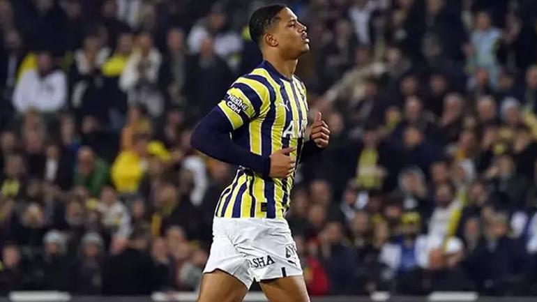 Fenerbahçede Jayden Oosterwolde açıkladı: Orada oynamak istiyorum