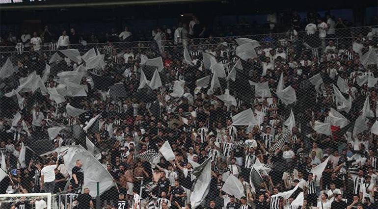 Oğuzhan Özyakup Shakhtar maçının ardından taraftara seslendi: Doğru değil