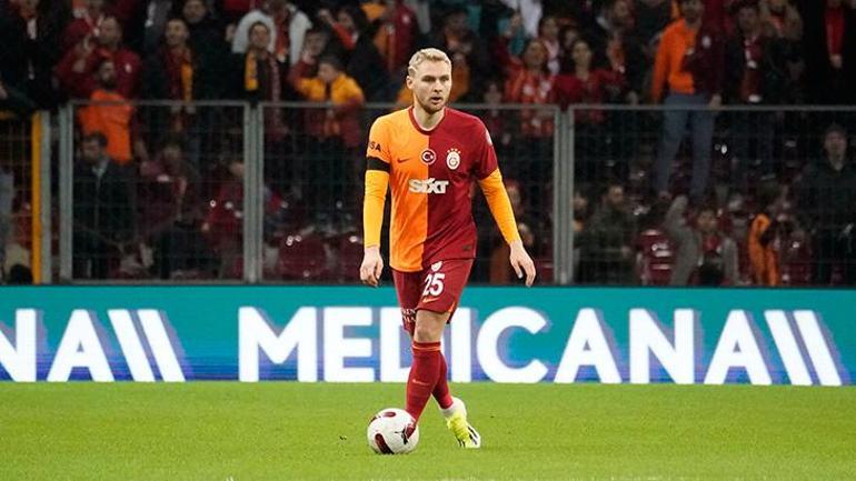 Okan Buruk canlı yayında tek tek açıkladı: Osimhen, Sane, ayrılıklar, transfer ve yeni sezon...